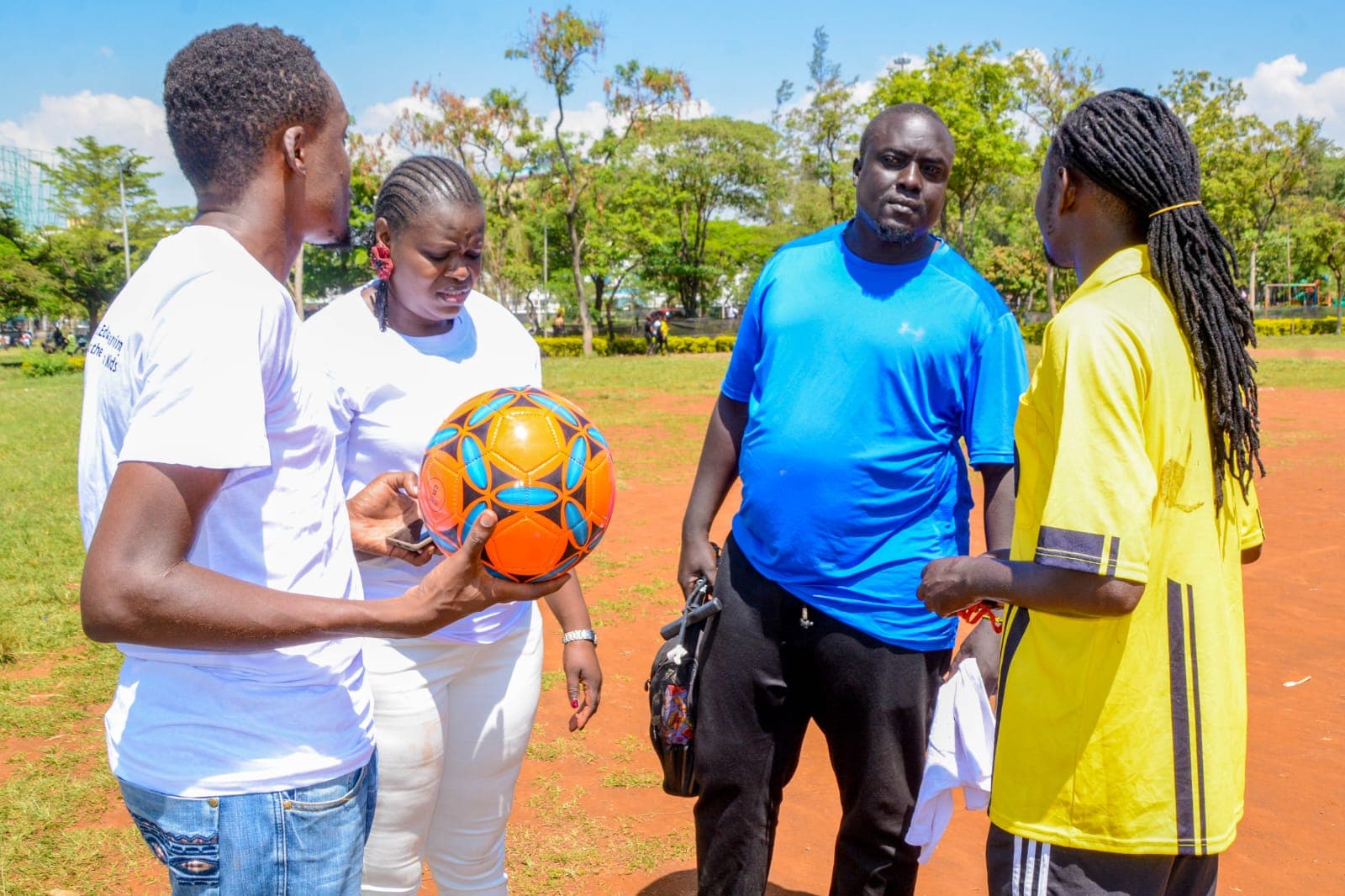 Outdoor mentorship and play